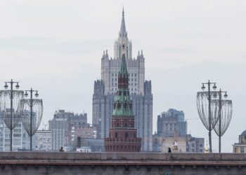 Ukraine launches ‘one of largest ever’ drone attacks on Moscow, mayor says