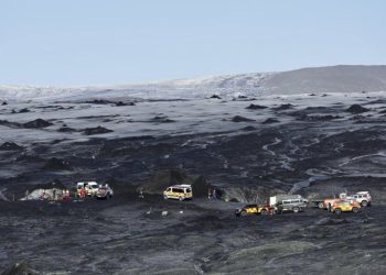 ‘It could have been us’: American father and daughter recall horror of Iceland cave collapse