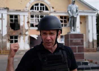 ‘We don’t know what’s happening’: Fear and confusion in Kursk as Russian residents take shelter and Ukraine advances