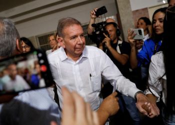 Venezuelan opposition candidate Edmundo Gonzalez leaves the country for Spain