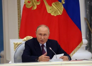 Putin issues nuclear warning to the West over strikes on Russia from Ukraine