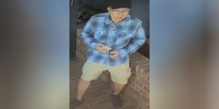 Hunt widens for man who allegedly threw scalding coffee on baby