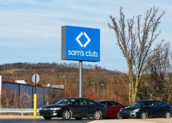 Walmart-owned Sam’s Club tests a future without checkout lines