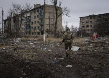Russia captures key eastern Ukrainian town, exposing Kyiv’s critical vulnerabilities