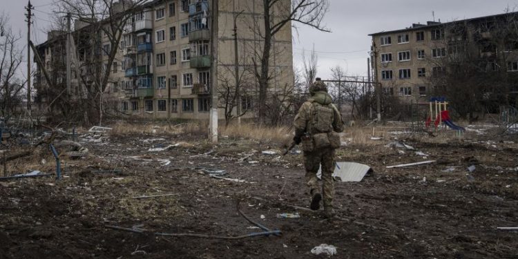 Russia captures key eastern Ukrainian town, exposing Kyiv’s critical vulnerabilities