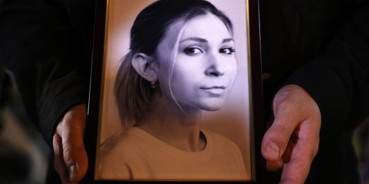 Ukrainian journalist Victoria Roshchyna dies in Russian detention, Kyiv says