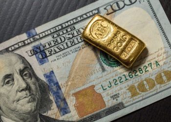 Is Now a Good Time to Invest in Gold Stocks? (Updated 2024)