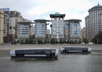 Russia expels British diplomat for alleged espionage