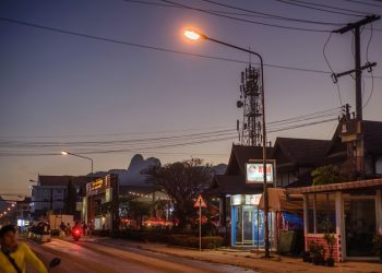 Australian backpacker dies as countries warn of suspected methanol poisonings in Laos