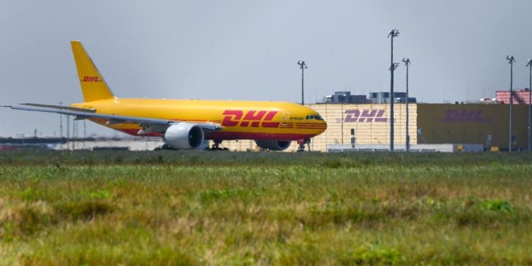 Russia suspected of sending incendiary devices on US- and Canada-bound planes, Wall Street Journal reports