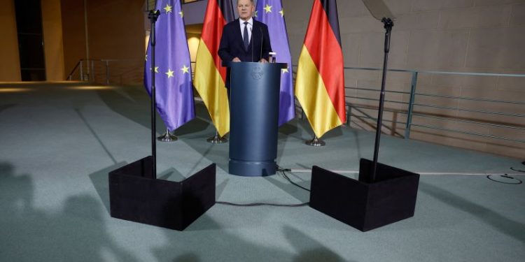 German chancellor fires finance minister, collapsing coalition government
