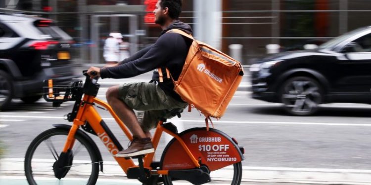 Grubhub to pay $25M to settle charges that it misled diners and drivers about costs and pay