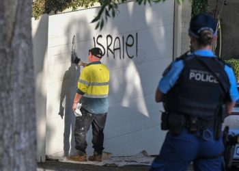 Vandals attack Jewish area in Sydney in latest antisemitic attack