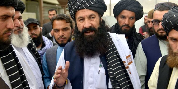 Suicide bombing in Kabul kills Taliban refugee minister