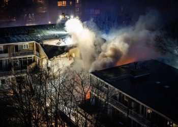 At least four in hospital after blast causes Dutch apartment building to partially collapse
