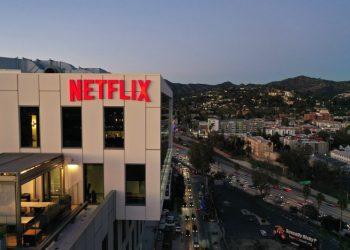 Netflix shares soar as company reports surging revenue, tops 300 million subscribers
