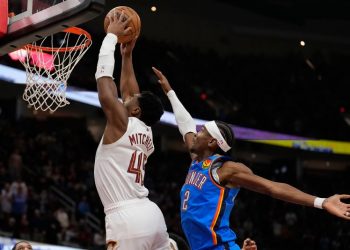 Cavaliers win 11th consecutive game after topping the Thunder in historic NBA matchup