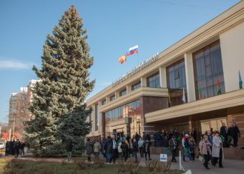 Breakaway Moldovan region cuts heating and hot water after Russia stops gas flow