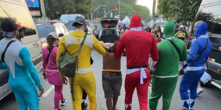 ‘It’s morphin’ time!’ Police disguised as Power Rangers patrol Carnival in São Paulo