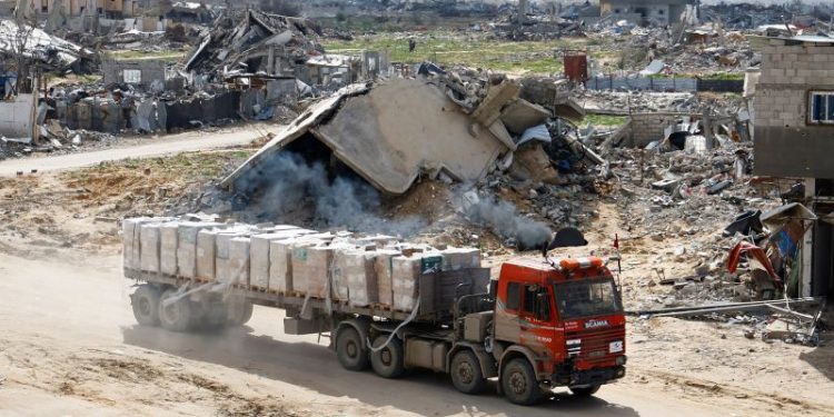 Israel stops humanitarian aid into Gaza after Hamas rejects extending ceasefire’s first phase