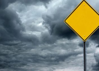 Unveiling Market Trends: What’s Triggering a Midweek Bearish Shift?