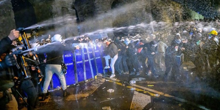 Violent clashes as Turkey protests continue over detention of Erdogan’s main political rival