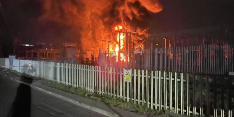 Global travel disruption after Heathrow Airport shuts down over power outage caused by fire