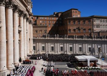 Trump, Julian Assange and 250,000 others. Who was at Pope Francis’ funeral?