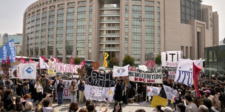 Turkey begins mass trials following protests over Istanbul mayor’s detention