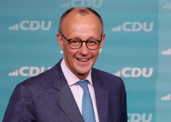 Germany’s centrist parties agree coalition deal as Trump tariffs spark recession fears