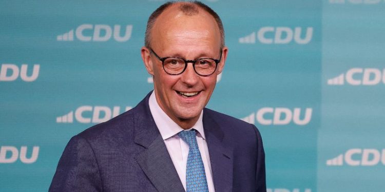 Germany’s centrist parties agree coalition deal as Trump tariffs spark recession fears