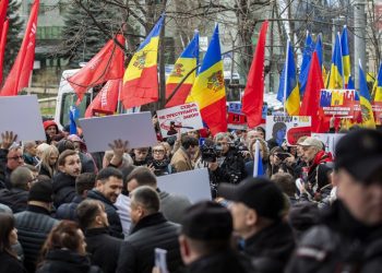 Moldova says Russia helped pro-Moscow MP flee long jail sentence