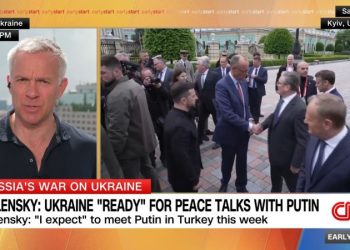 Europe and US briefly upped the pressure on Russia over Ukraine. Trump upended that