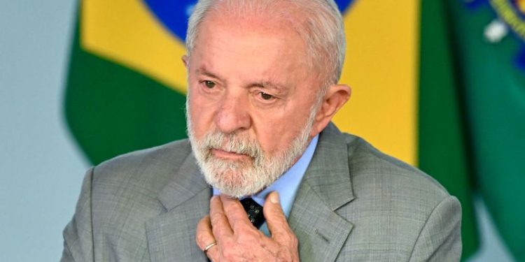 Brazilian leader Lula released from hospital after suffering vertigo