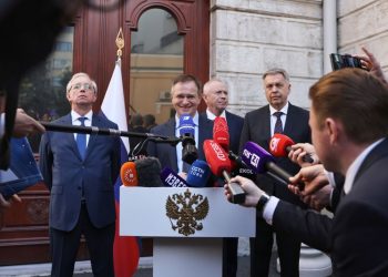 The Russia-Ukraine peace process is going exactly how Moscow wants it to: slowly