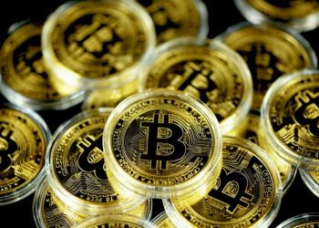 Crypto Market Update: SEC Pauses Bitwise ETF Conversion Soon After Approving Application