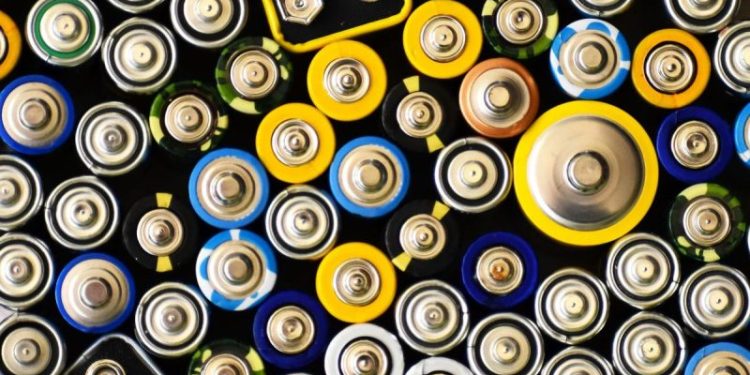 AI Uncovers Five Potential Lithium Alternatives for Next-generation Batteries